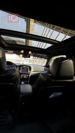 کرایسلەر 300